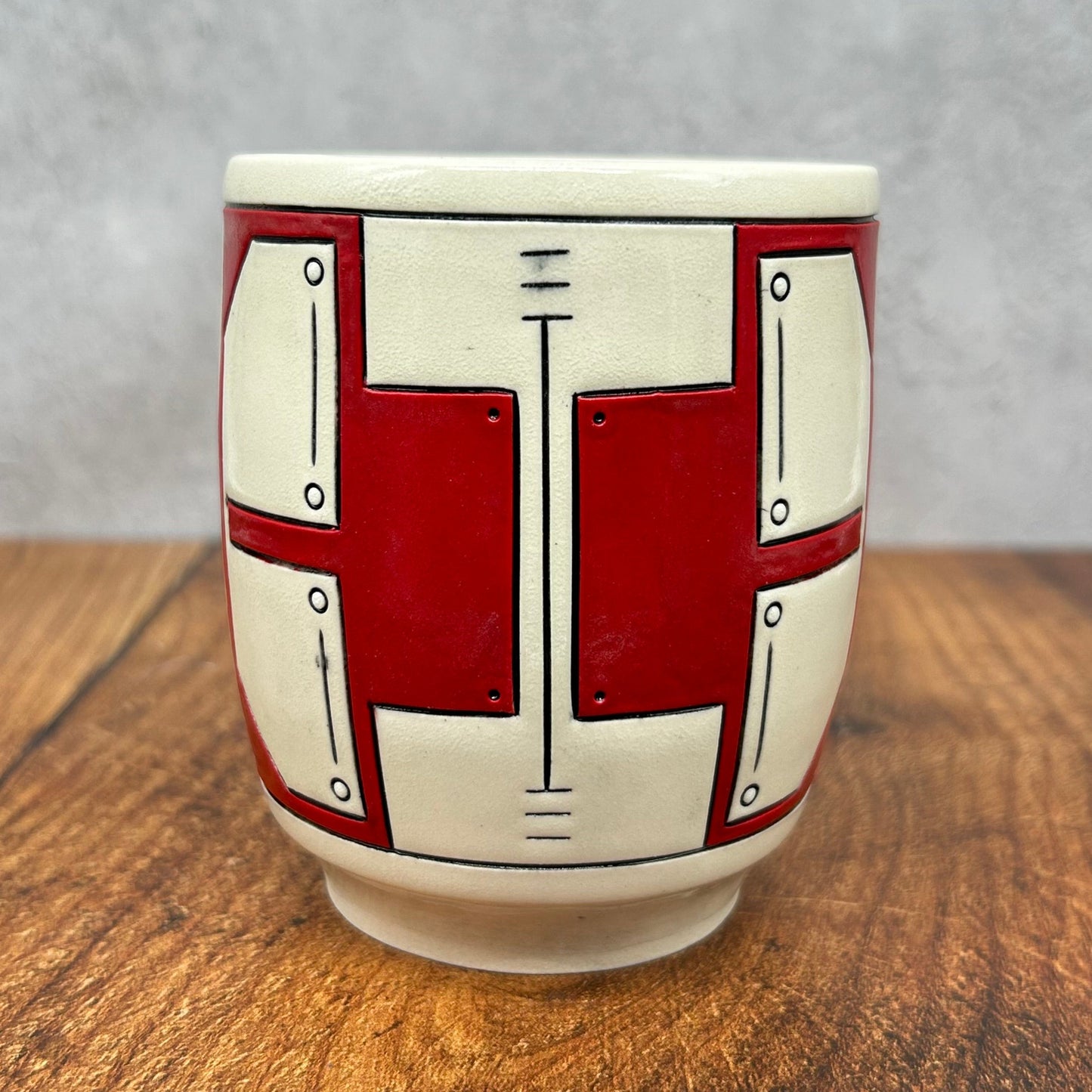 10oz (Red and Black)