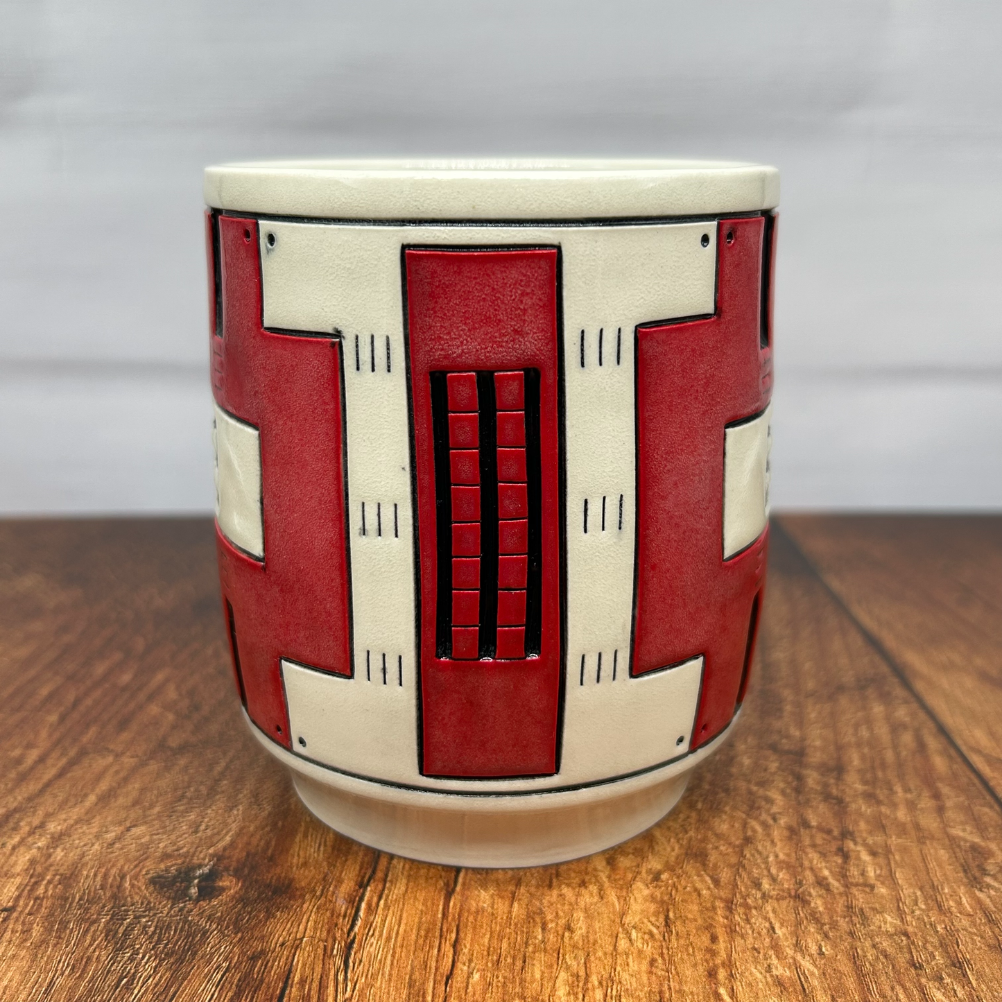16oz (Red and Black)