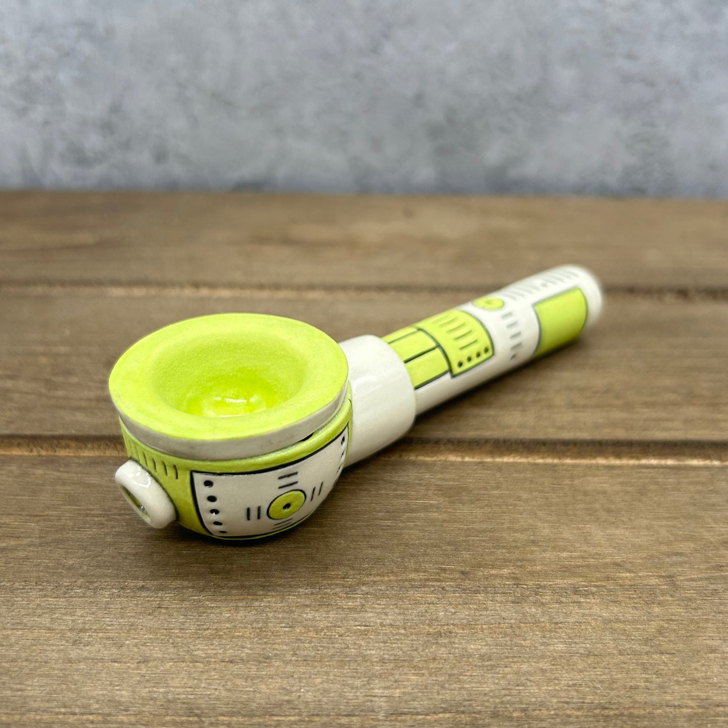 Piperino (green and white)