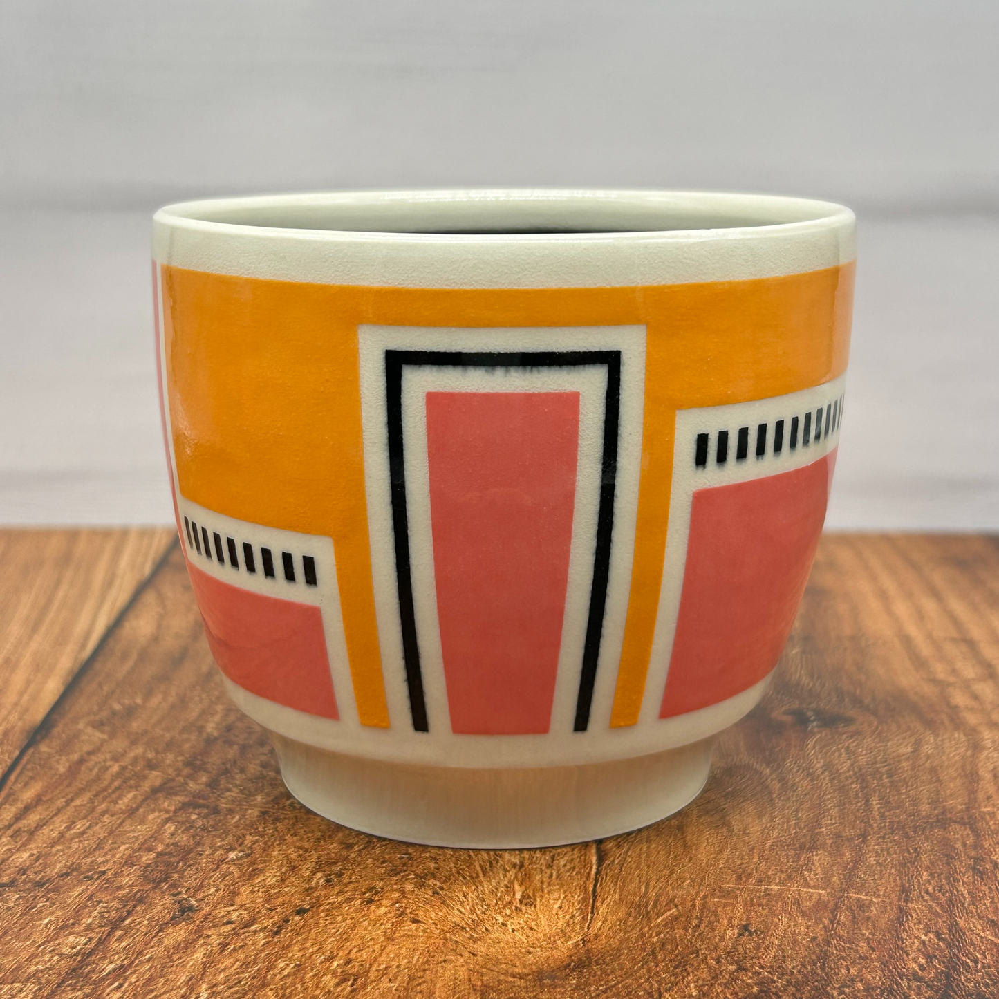 16oz (Apricot, Pink and Black)