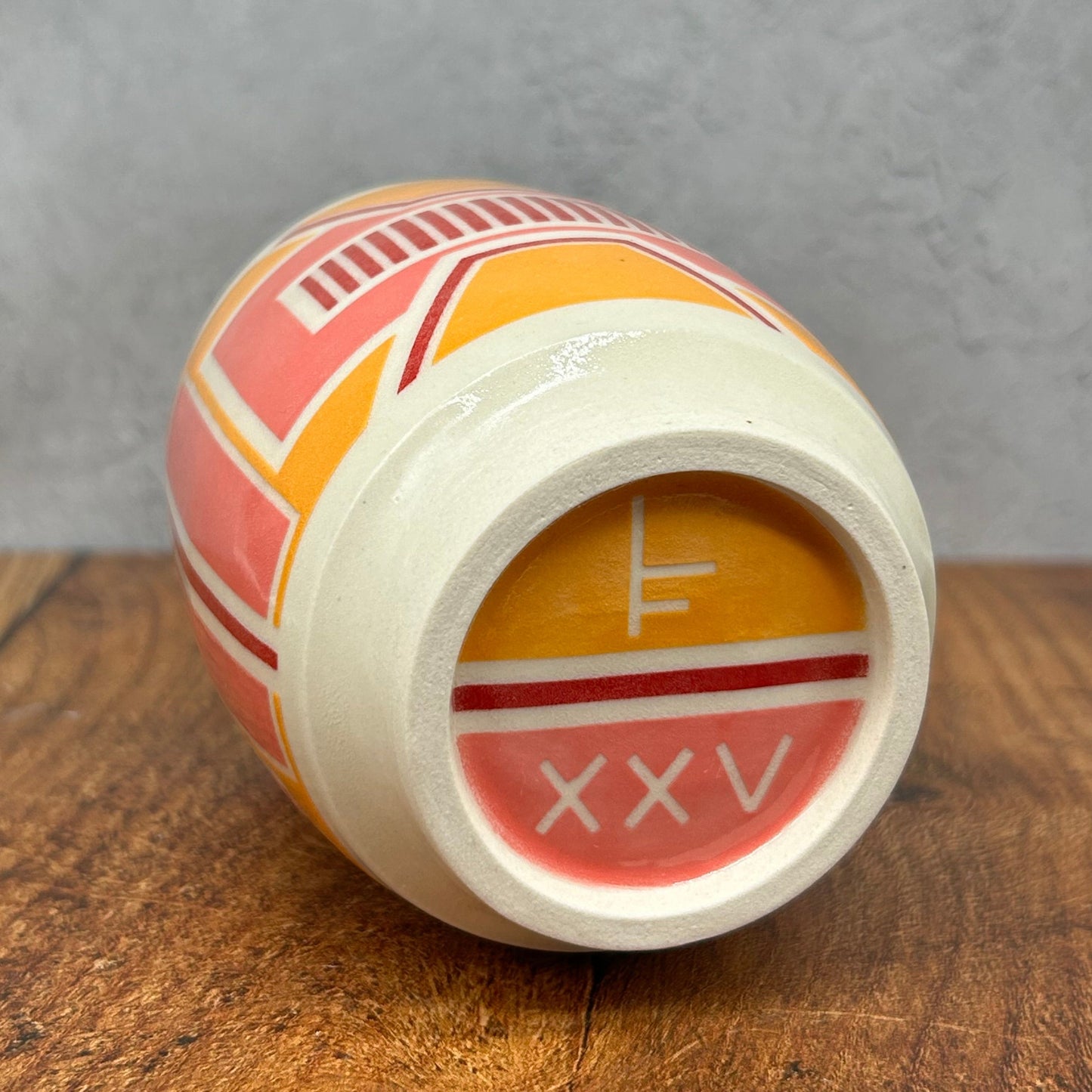 8oz (Apricot, Pink and Red)