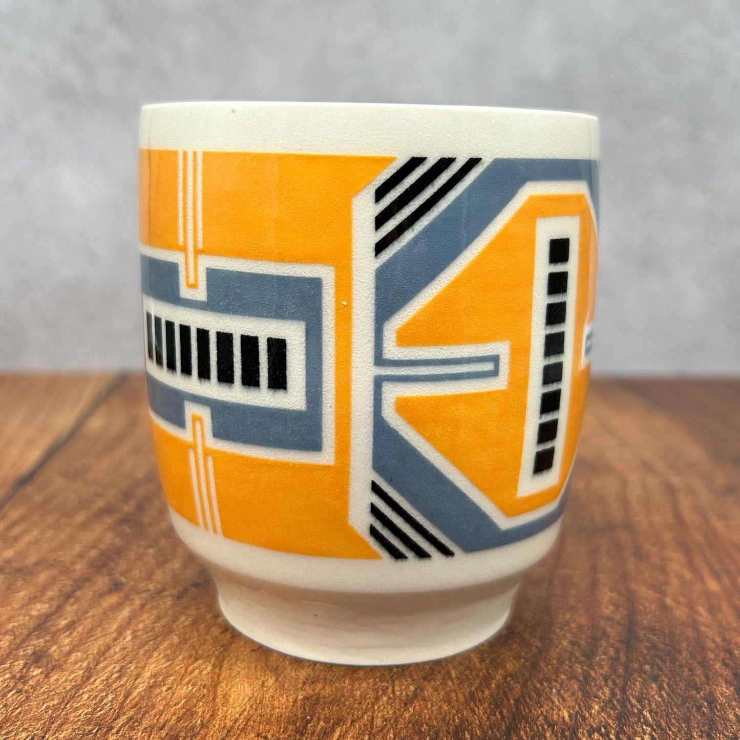 10oz (Apricot, Gray and Black)