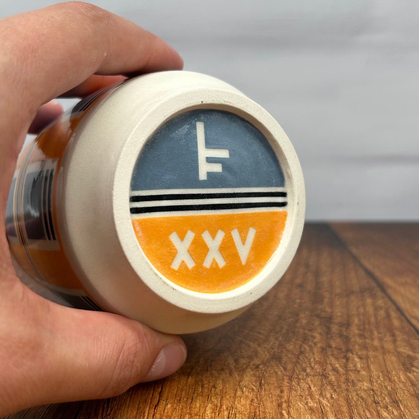 13oz (Apricot, Gray and Black)